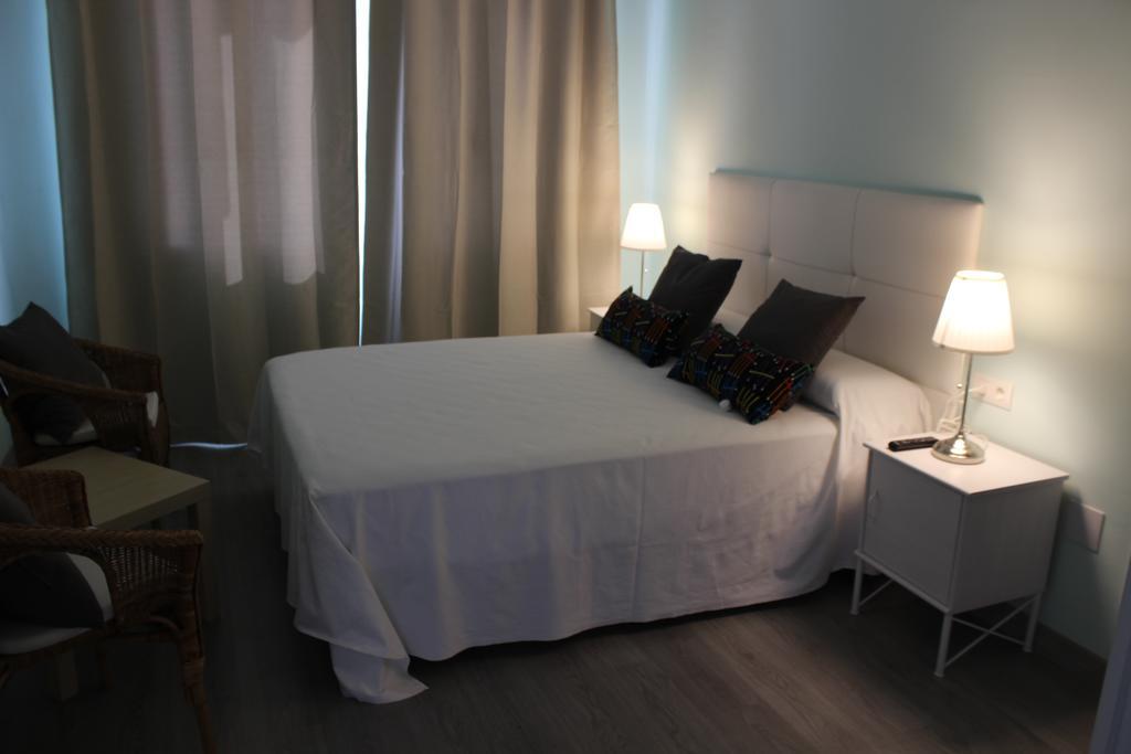 Hotel Valle Del Oja Касаларейна Екстериор снимка