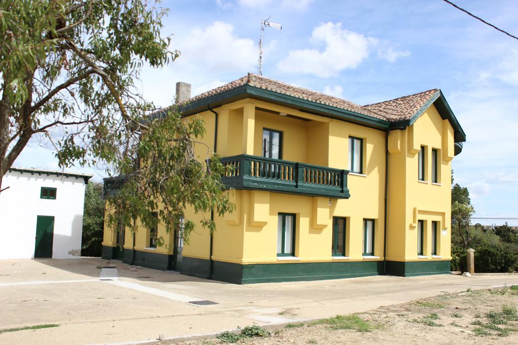 Hotel Valle Del Oja Касаларейна Екстериор снимка